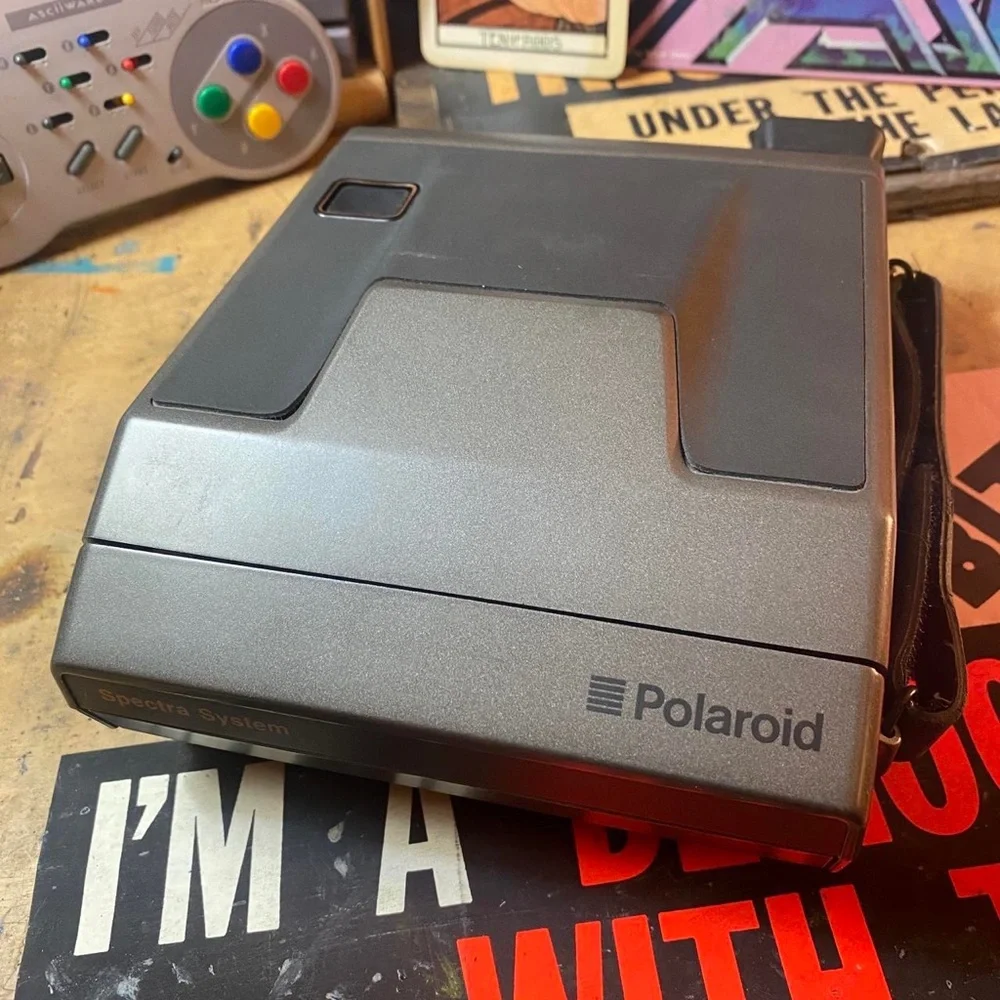 Vintage 80s Polaroid Spectra System Instant Camera w/ Case
